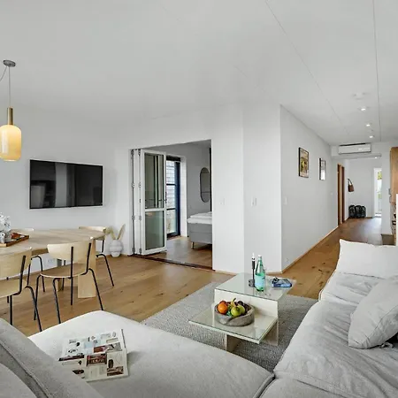 2 Bedroom Gorgeous In