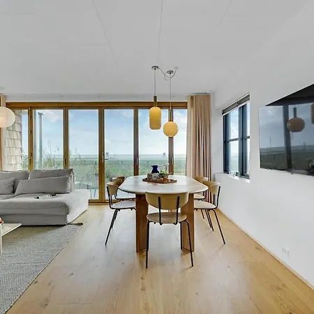 2 Bedroom Gorgeous In 公寓